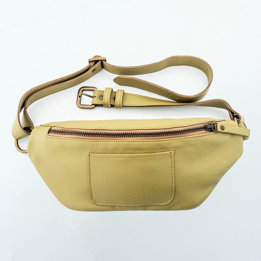 Calzone fanny pack // flat chest bag