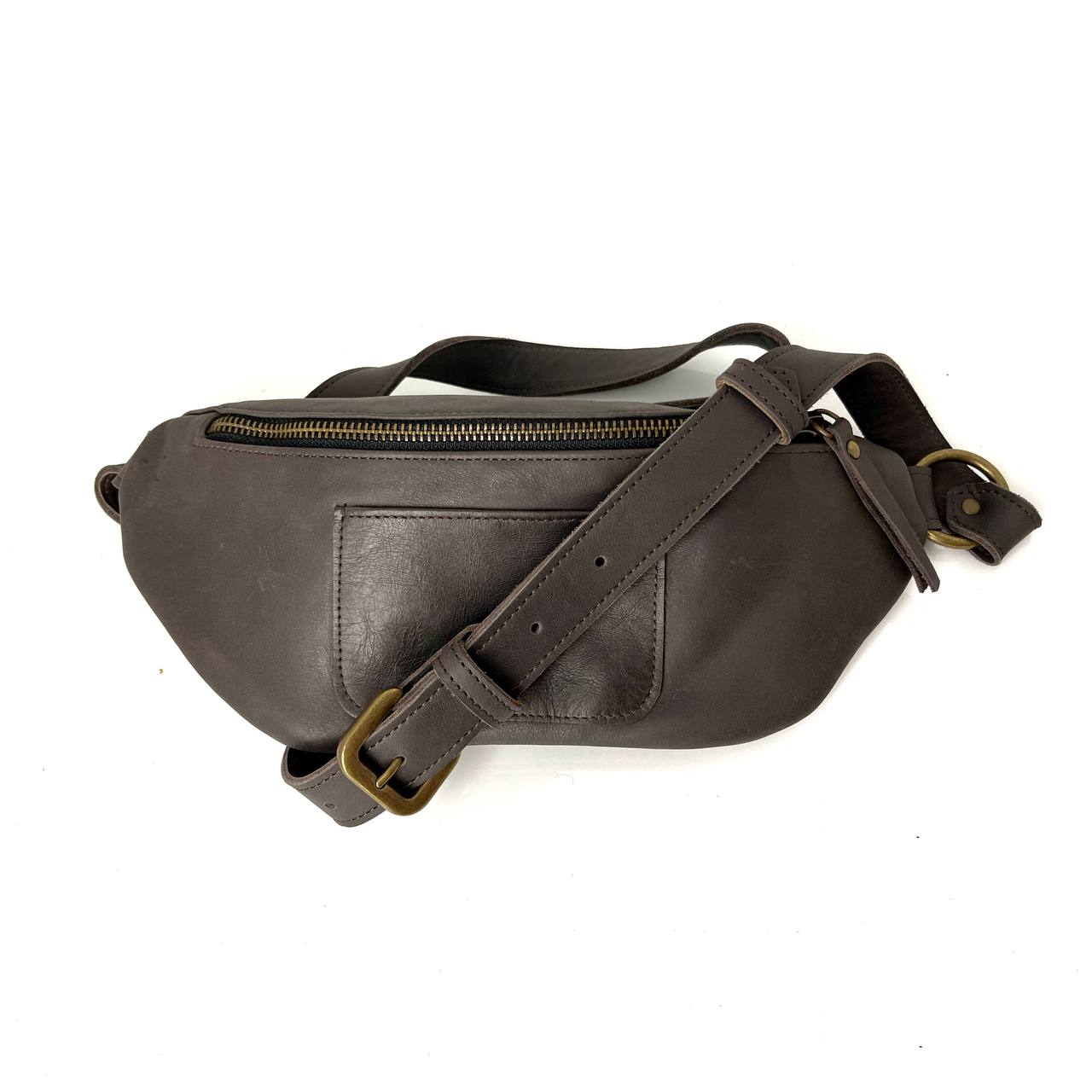 Calzone fanny pack // flat chest bag